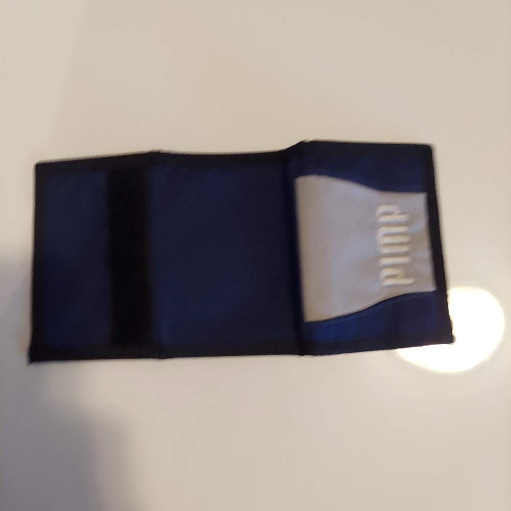 wallet - Picture 3 of 4